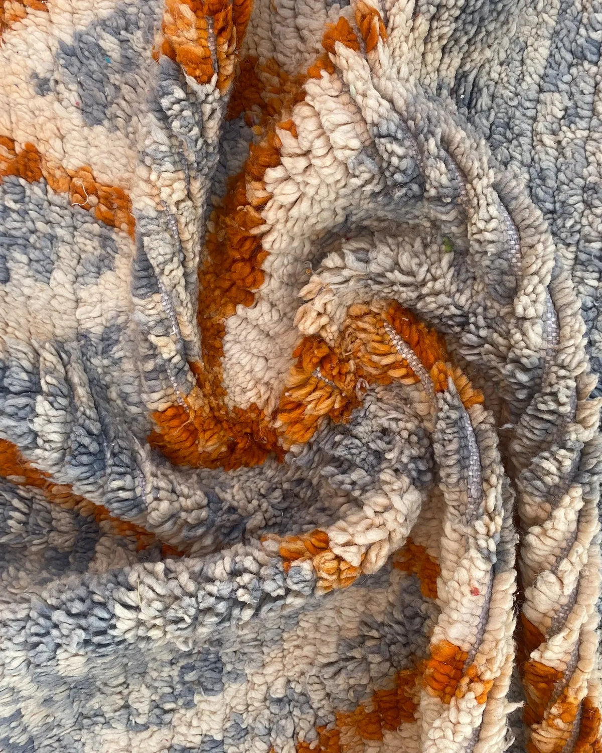 Gray and Orange Zigzag Moroccan Rug, close-up of the hand-knotted wool pile