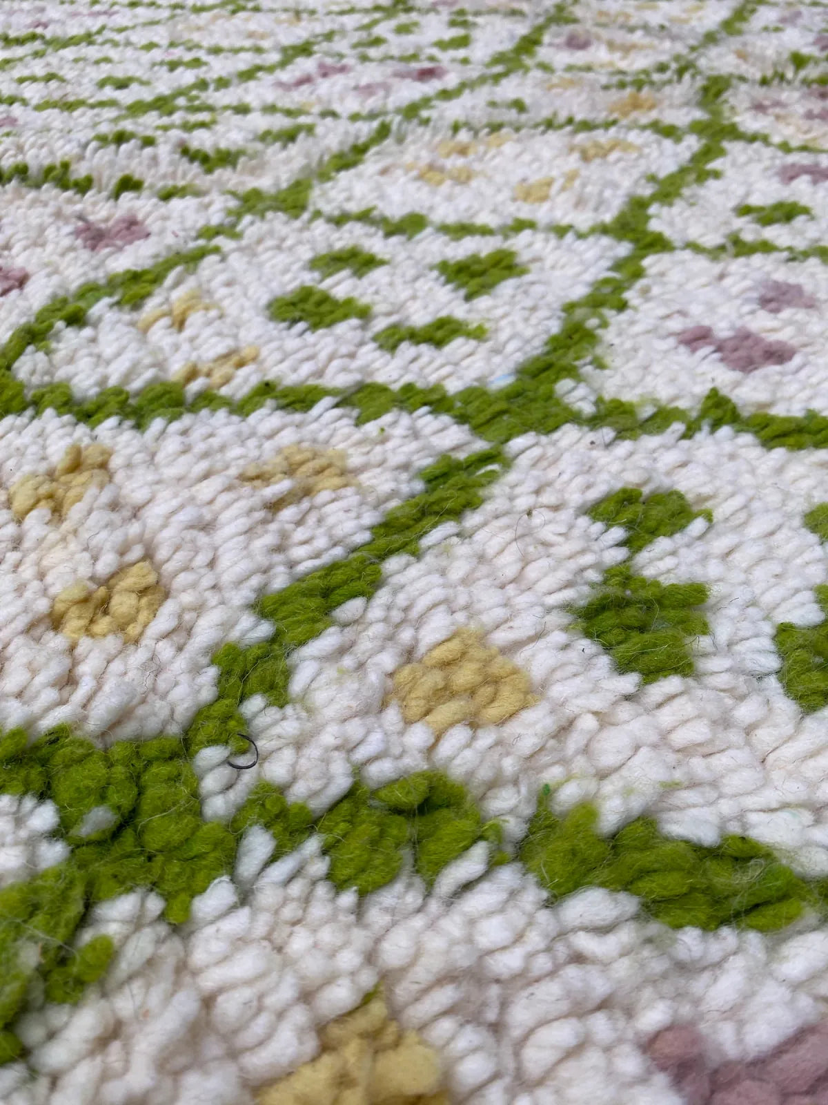 Green Lattice Beni Ourain Rug, close-up of the green lines and the mauve and mustard dots