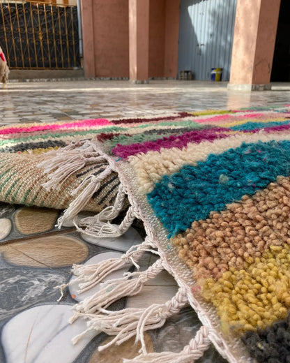 Patchwork Stripe Moroccan Rug, detail of the pile and the woven edge